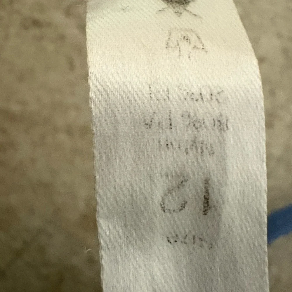 Yumiko Daniela Leotard - Picture 7 of 8